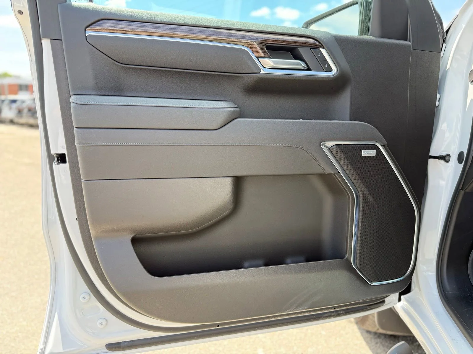 2025 Chevrolet Silverado 1500 RST - Photo 13