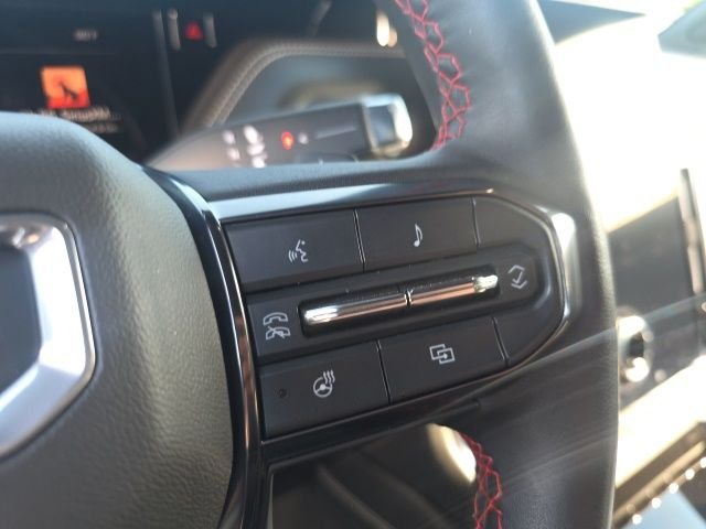 Used 2025 Black GMC AT4 Ultimate image 21