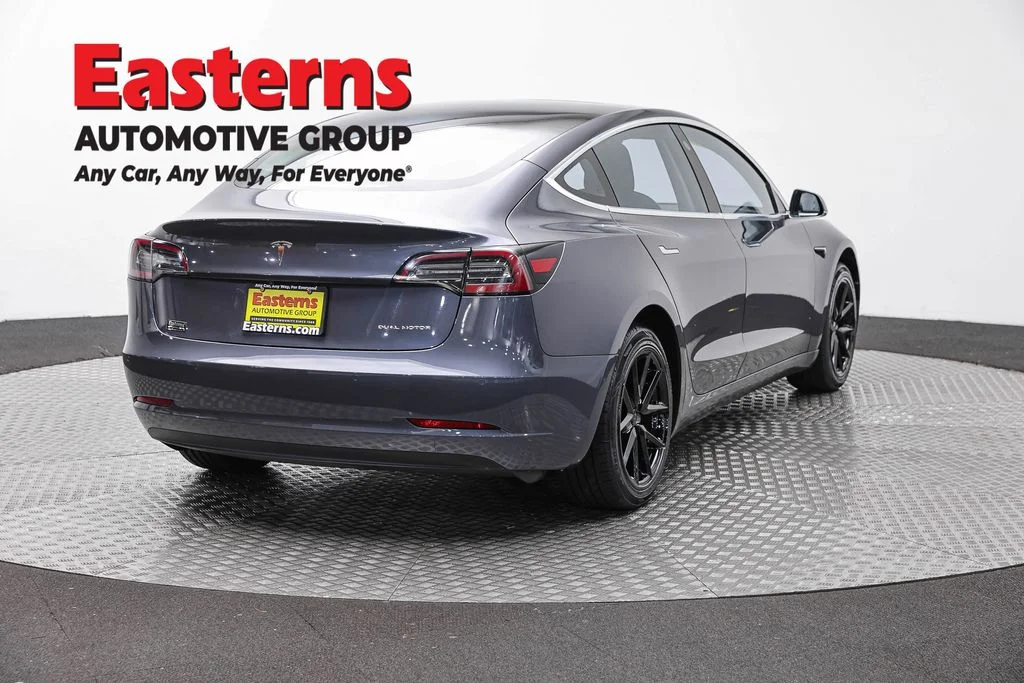 Used 2020 Gray Tesla Long Range image 5