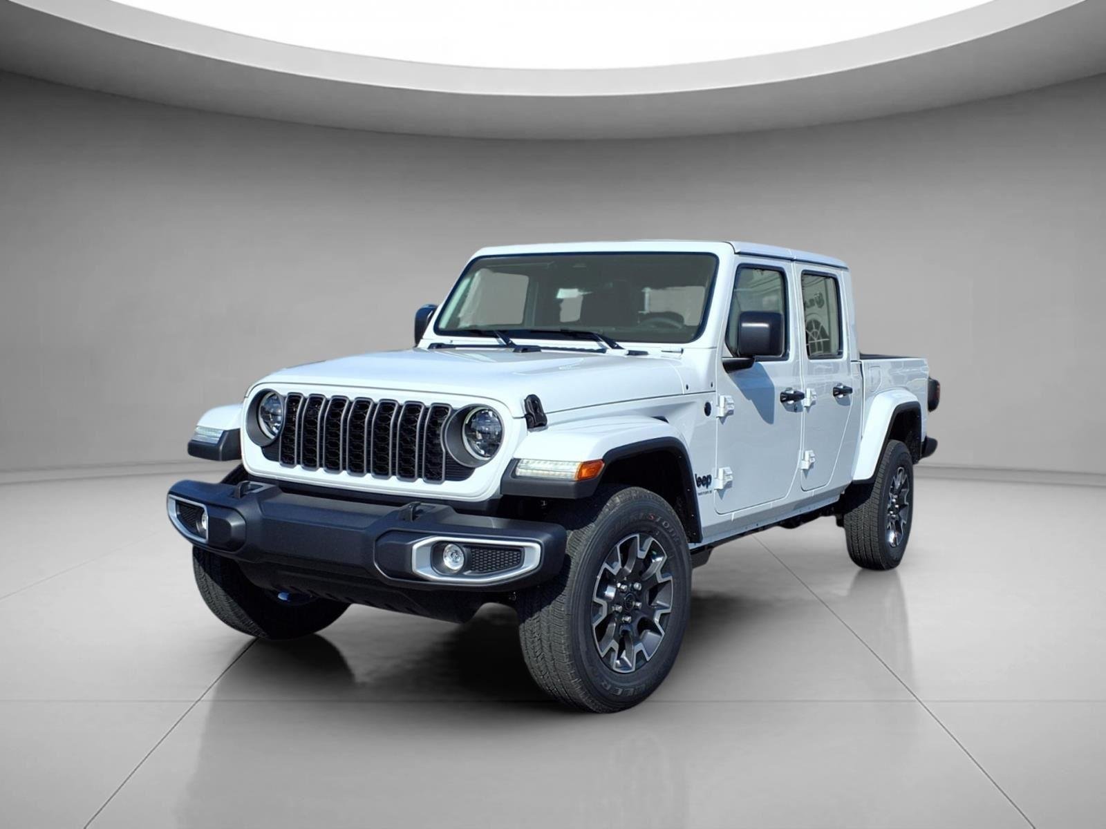 2026 Jeep Gladiator Sahara Auto's photo