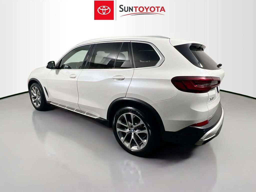 Used 2023 White BMW xDrive40i image 6