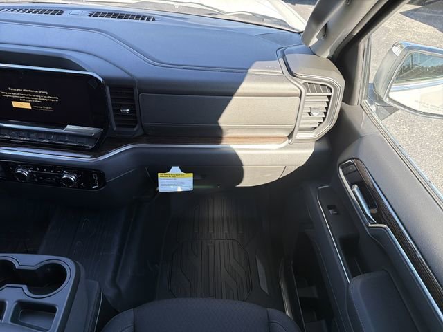 2026 GMC Sierra 1500 SLE - Photo 16