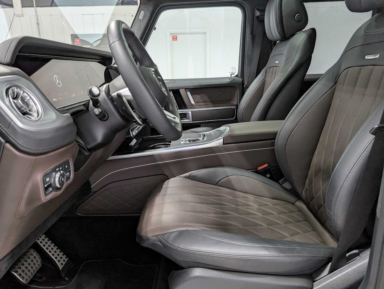 Certified Used 2025 MANUFAKTUR Signature Desert Sand Mercedes-Benz AMG® G 63 image 3