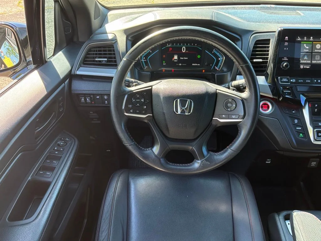 Used 2023  Honda Sport image 21