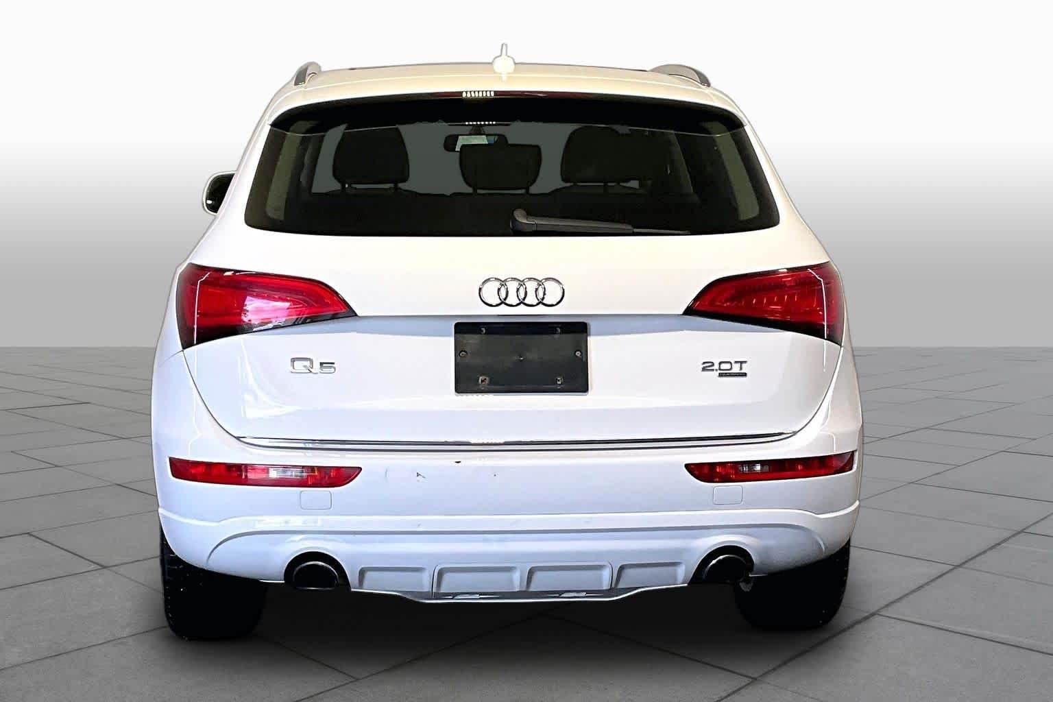 Used 2015 Ibis White Audi Premium image 5