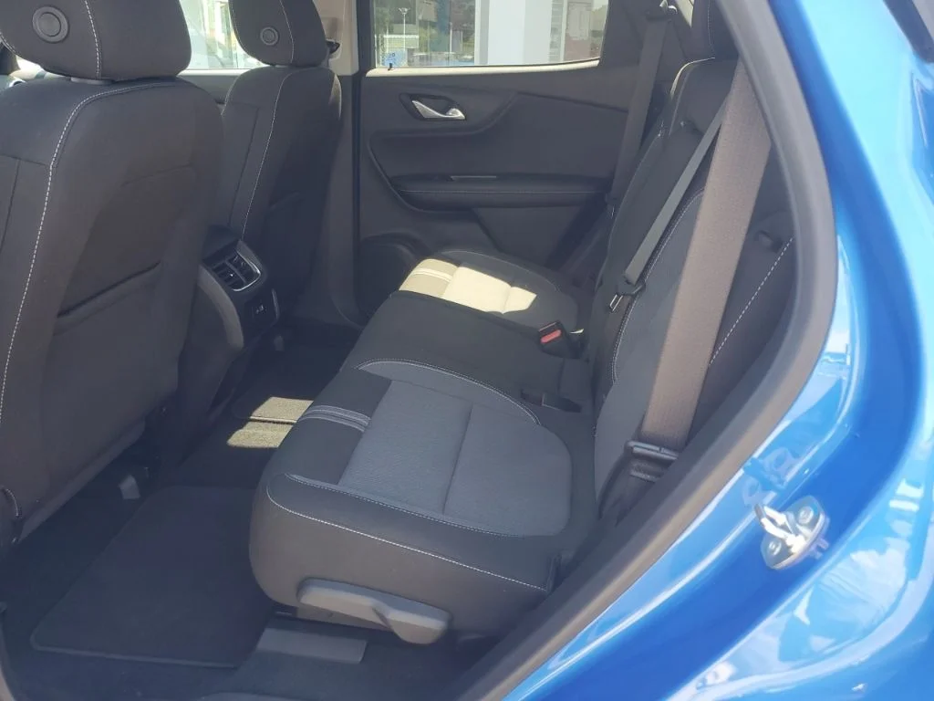 Used 2024 Blue Chevrolet LT image 12