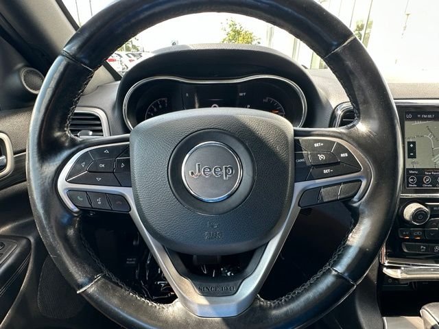 Used 2022 Black Jeep Laredo X image 42