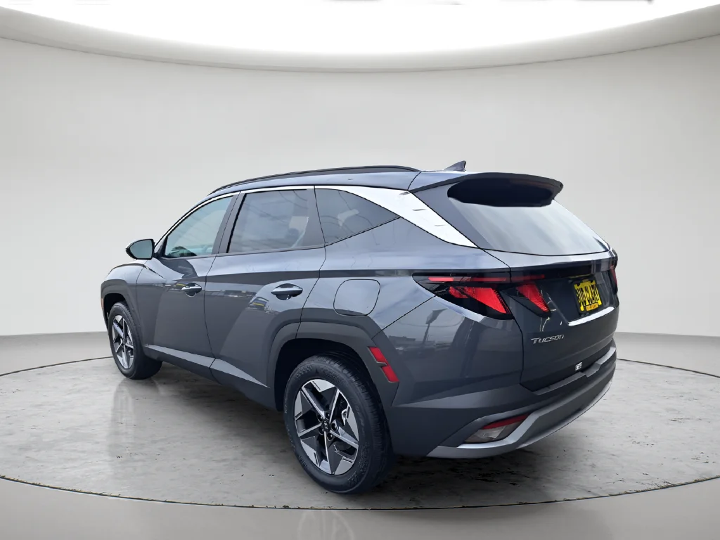 New 2026 Gray Hyundai SEL image 7