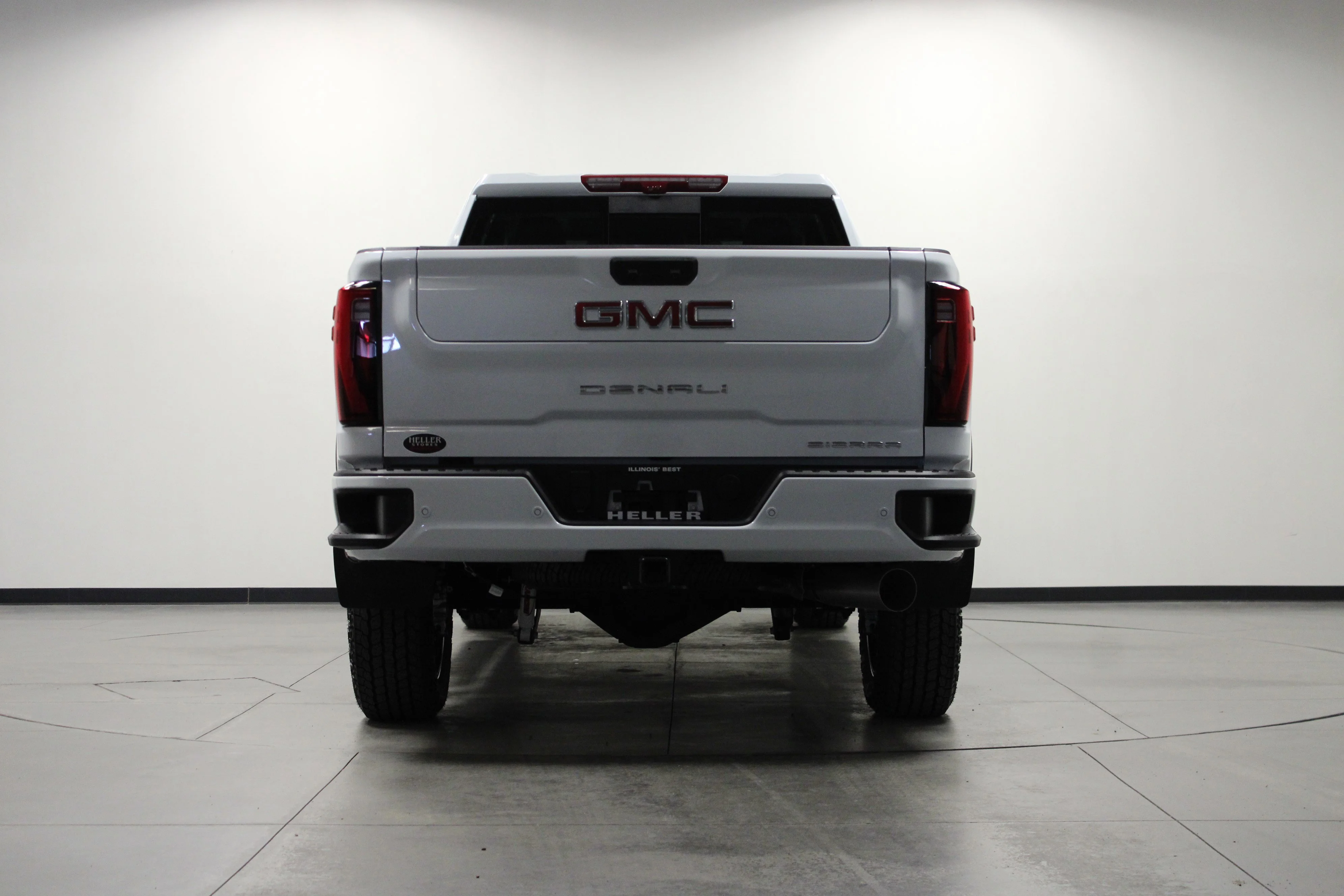 New 2026 Glacier White Tricoat GMC Denali image 5