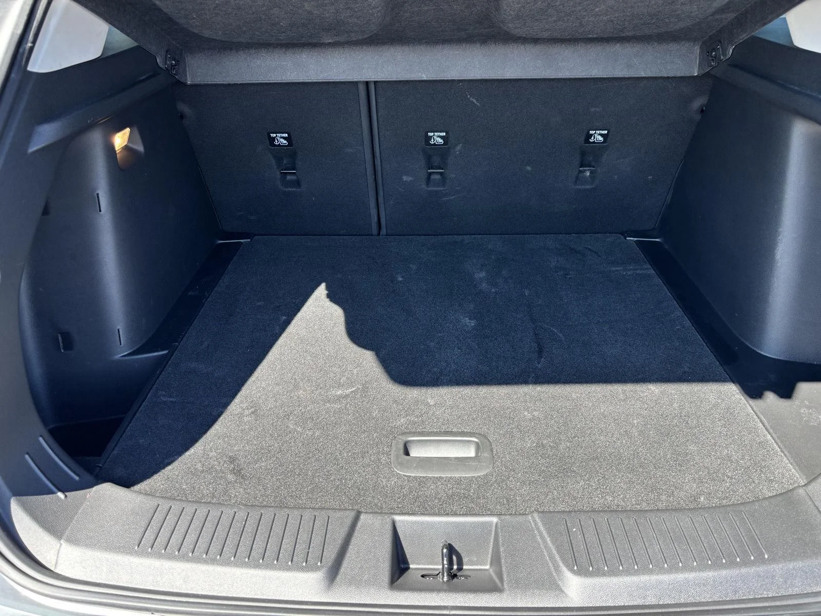 Used 2024 Sterling Gray Metallic Chevrolet LT image 29