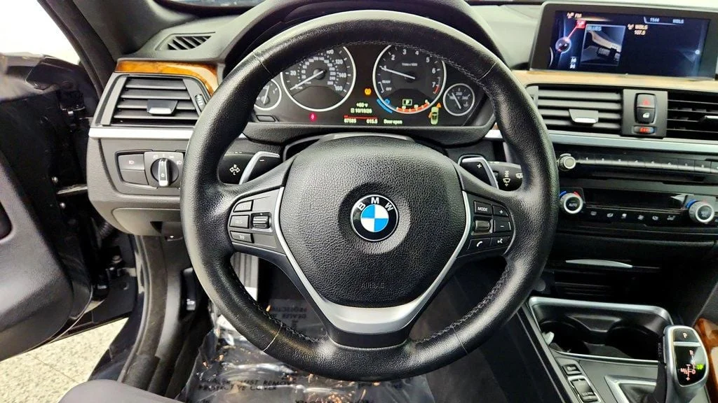 Used 2015 Black Sapphire Metallic BMW 428i xDrive image 32