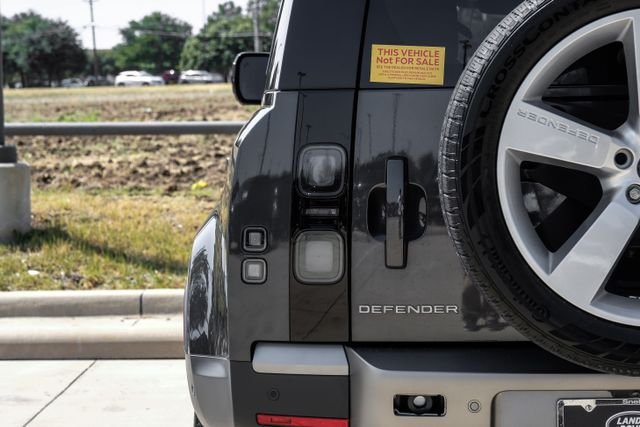 Used 2026  Land Rover S image 60
