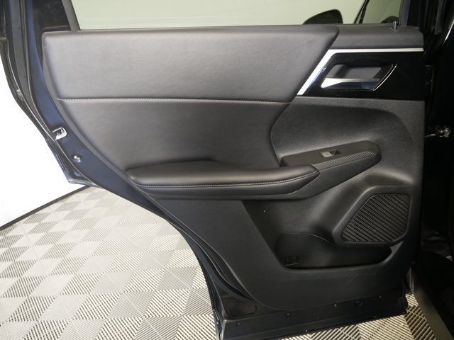 Used 2024 Black Diamond Mitsubishi SE image 11