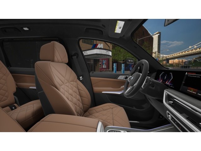New 2027 Mineral White Metallic BMW X7 40i image 9