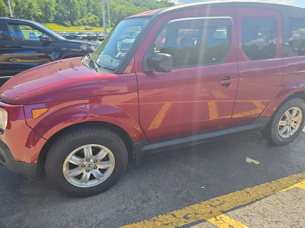 Used 2006 Red Honda EX-P image 10