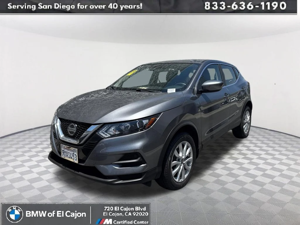 Used 2021 Gray Nissan S image 1