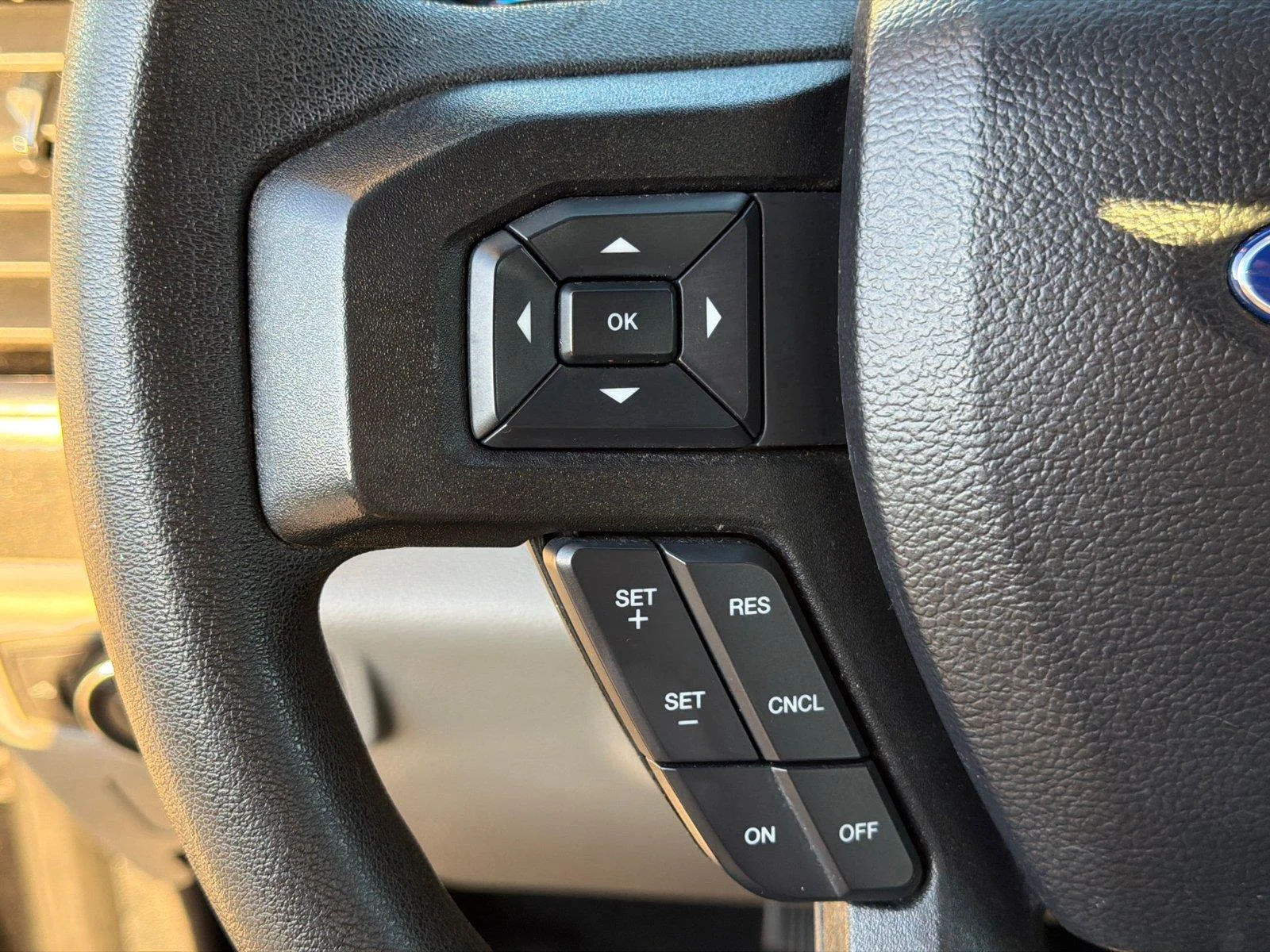 Used 2021 Agate Black Metallic Ford XL image 14