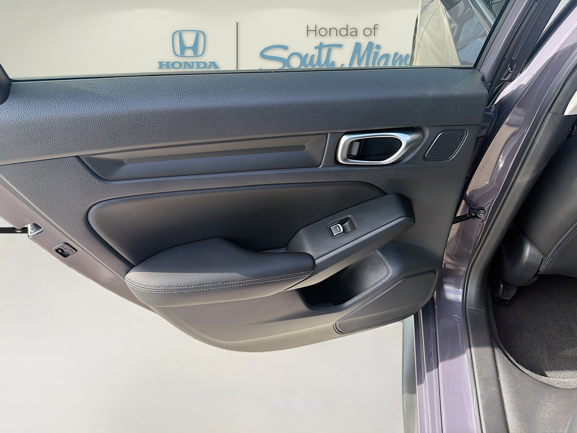 2024 Honda Civic Hatchback EX-L - Photo 25