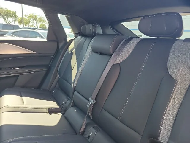 2024 Cadillac LYRIQ Tech - Photo 22