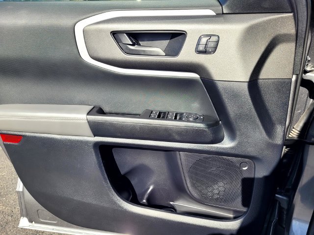 Used 2025 Gray Ford Badlands image 14
