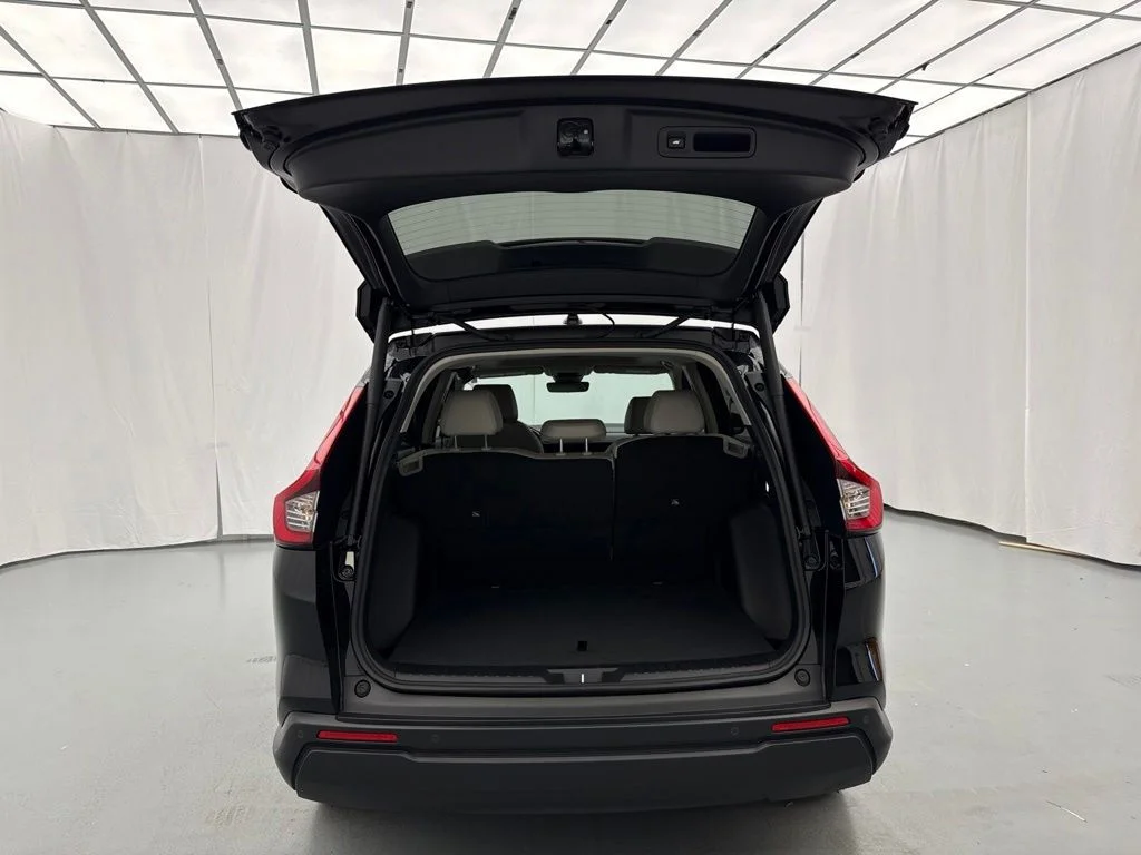 Used 2025 Silver Honda EX-L image 10