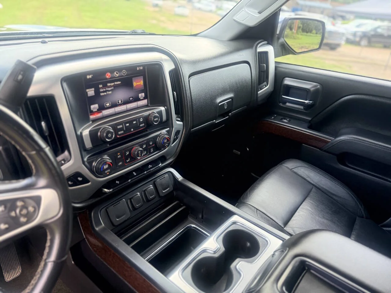 Used 2015 Black GMC SLT 4x2 4dr Crew Cab 5.8 ft. SB image 22