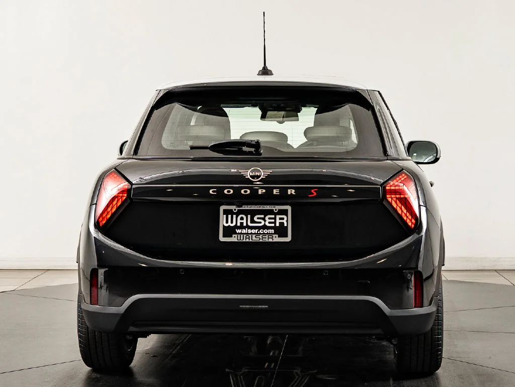 2026 MINI Hardtop 4 Door S - Photo 7