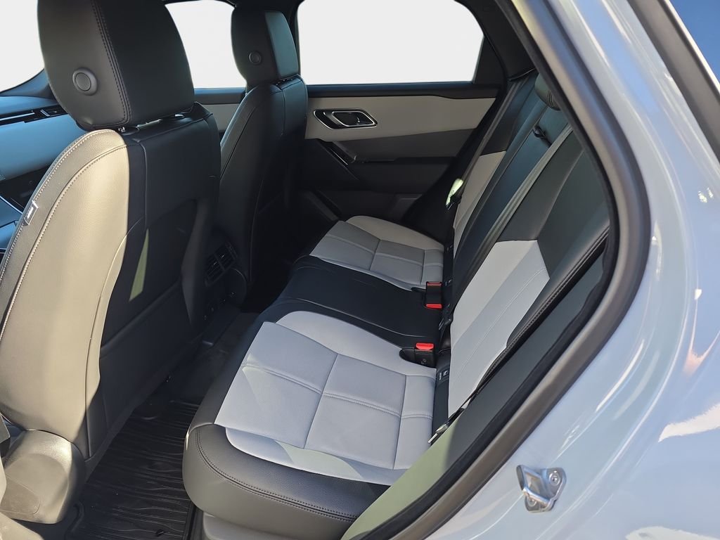 New 2026 Arroios Grey Land Rover S image 11