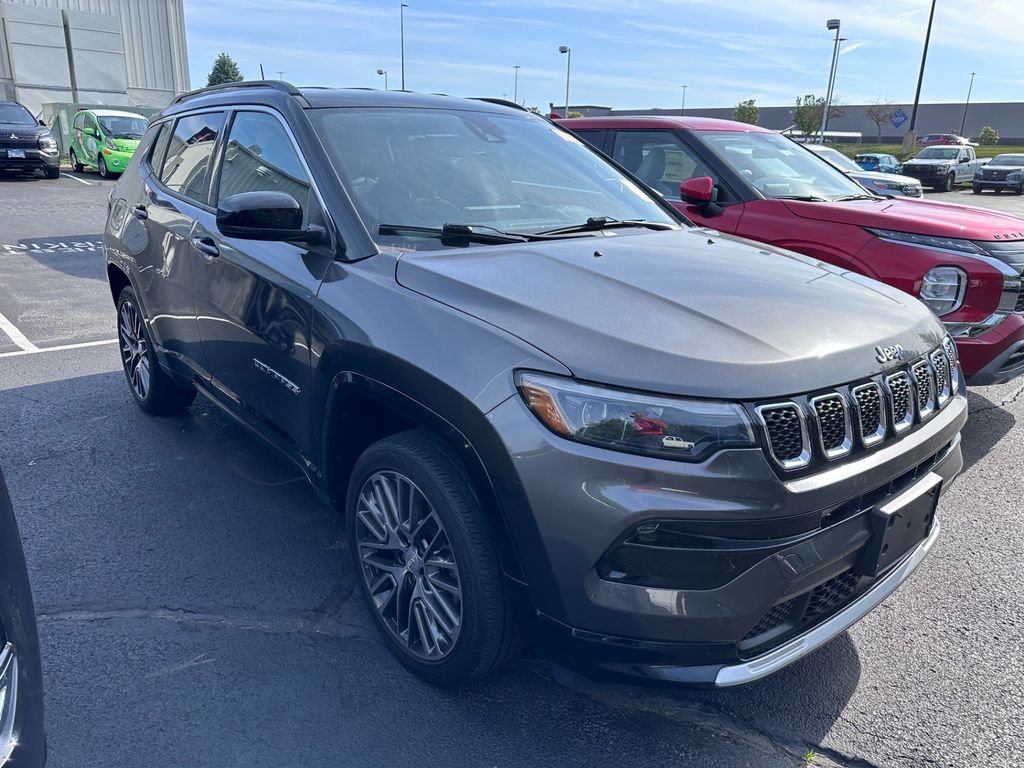 2023 Jeep Compass Limited 4X4's photo