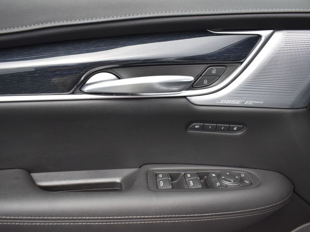 2024 CADILLAC XT5 - Image 9