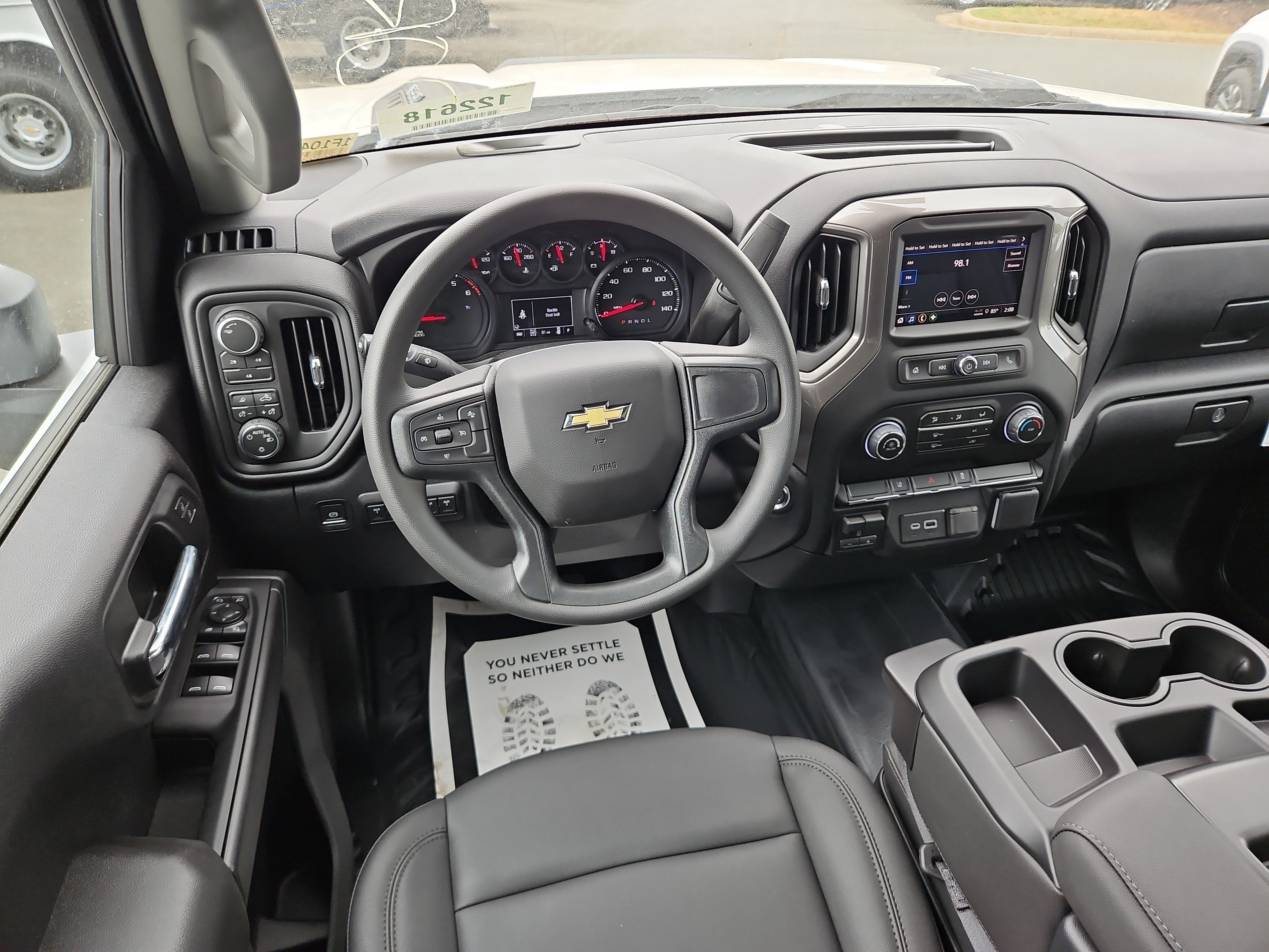 New 2026 Summit White Chevrolet WT image 11