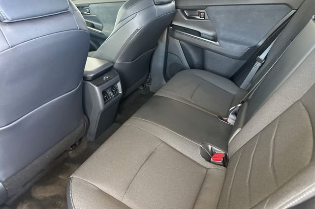 New 2026 Wind Chill Pearl <sup>1</sup> Toyota  SE image 11