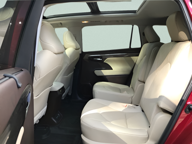 Used 2021 Red Toyota Platinum image 12