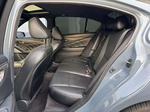 Used 2023 Gray INFINITI Red Sport 400 image 17