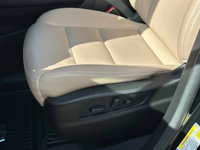 Used 2024 Black Cadillac Luxury image 20