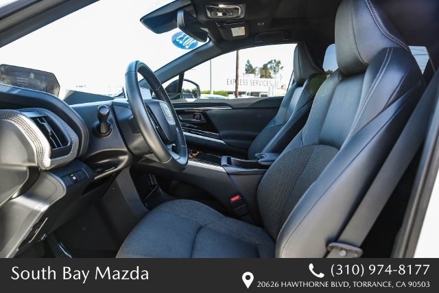 Used 2023 Beige Toyota XLE image 16