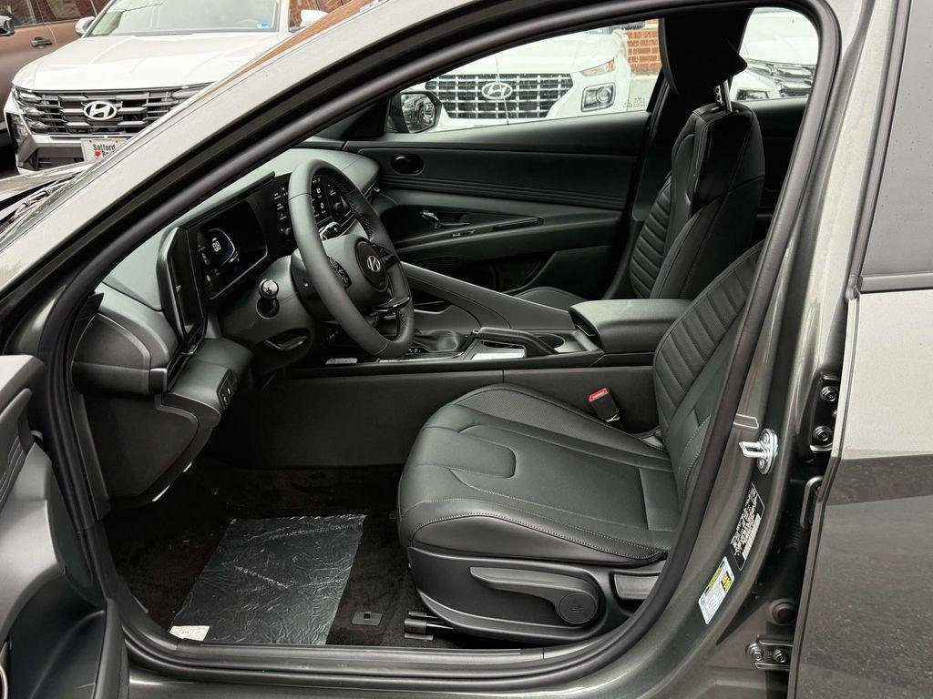 New 2026 Amazon Gray Hyundai SEL Sport image 13