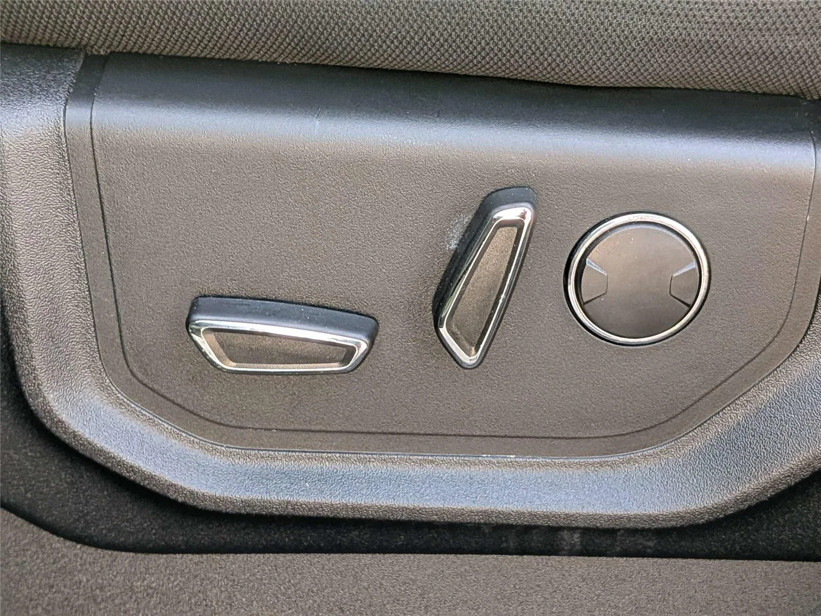 Used 2018 Gray Ford XLT image 20