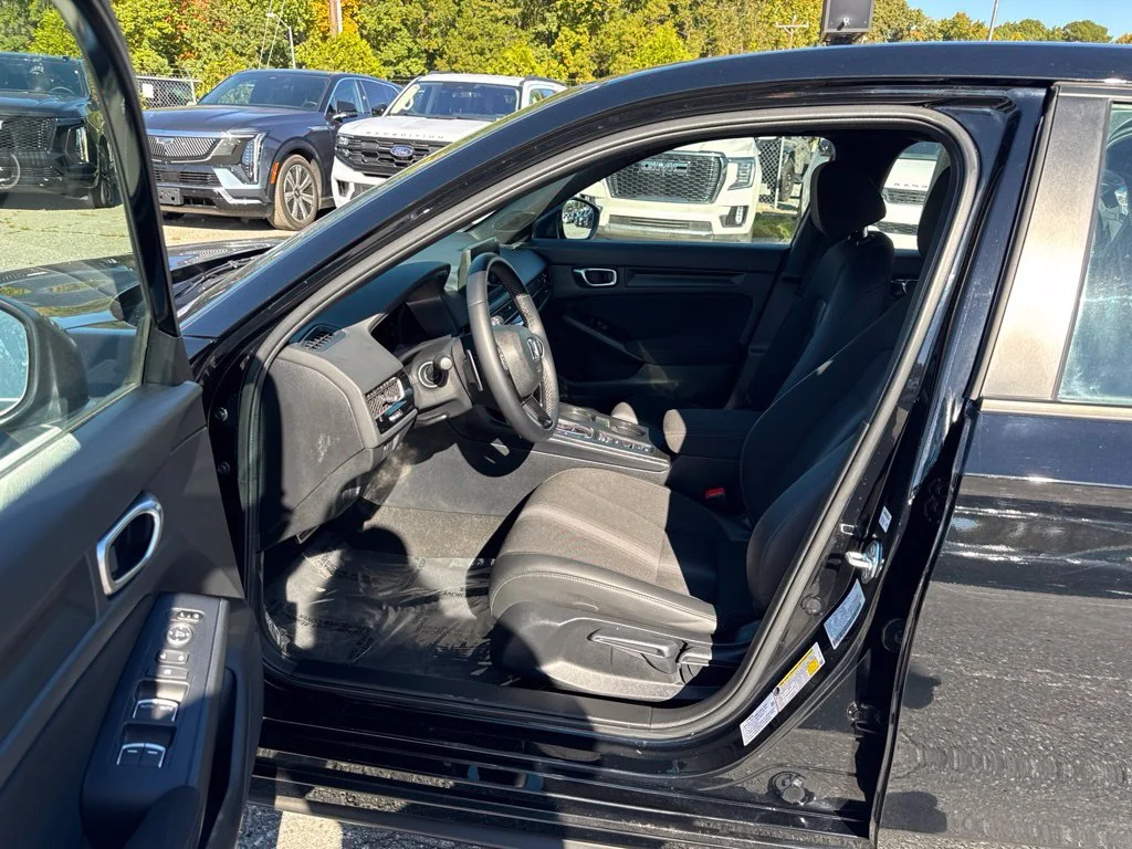 Used 2026 Black Honda Sport image 10
