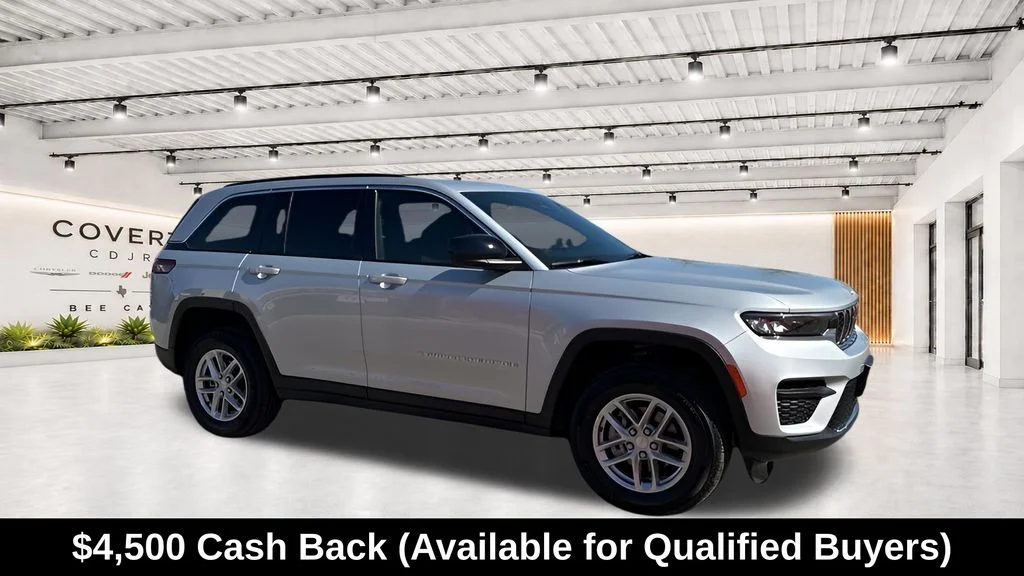 New 2026 Silver Zynith Exterior Paint Jeep Laredo image 15