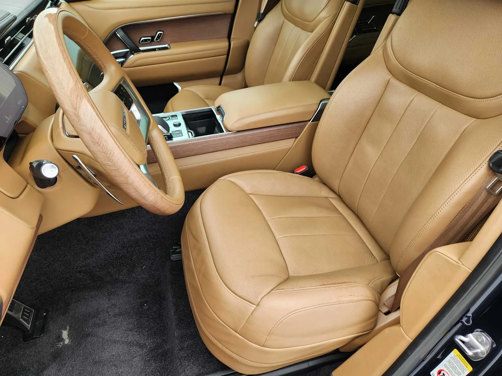 Used 2023 Portofino Blue Metallic Land Rover Autobiography image 12