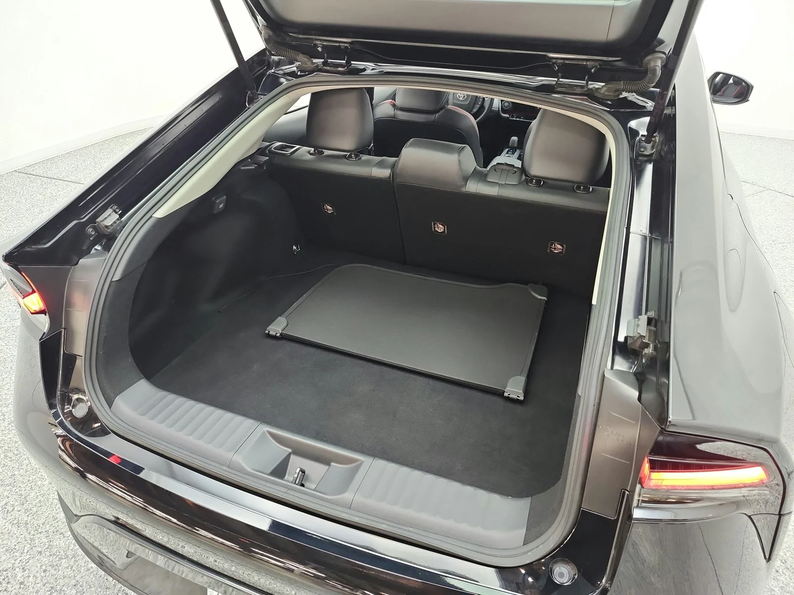 Used 2025 Midnight Black Metallic Toyota XSE image 21