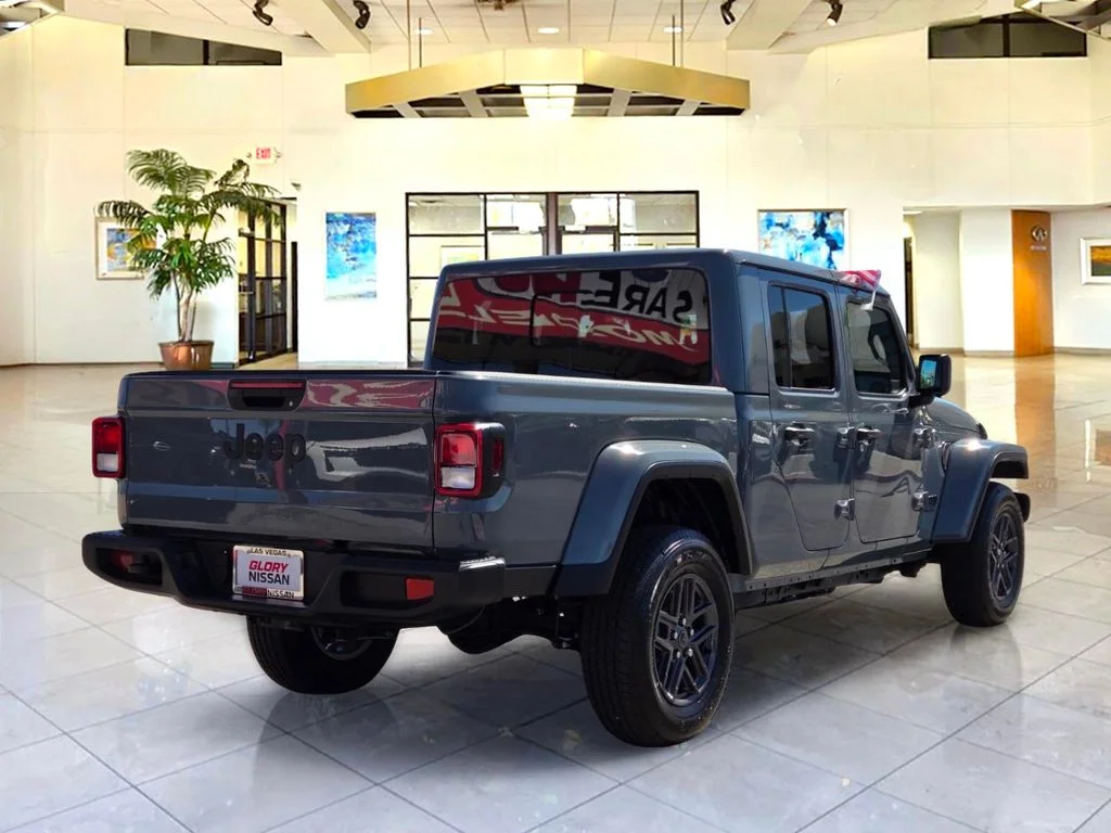 Used 2025 Gray Jeep Sport S image 5