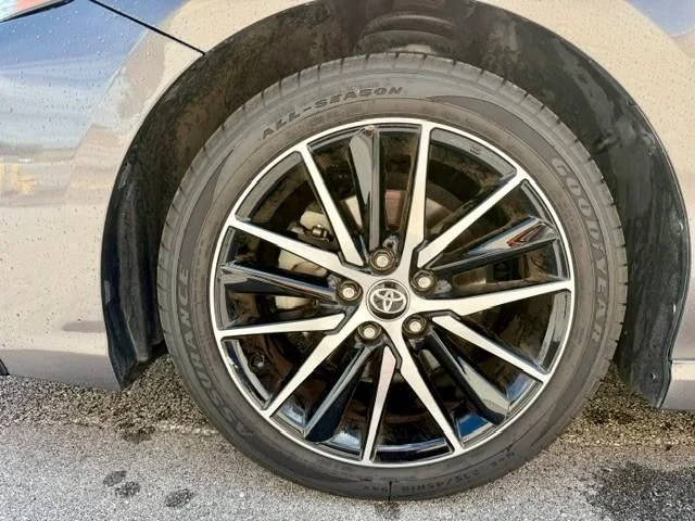 2021 Toyota Camry SE - Photo 8