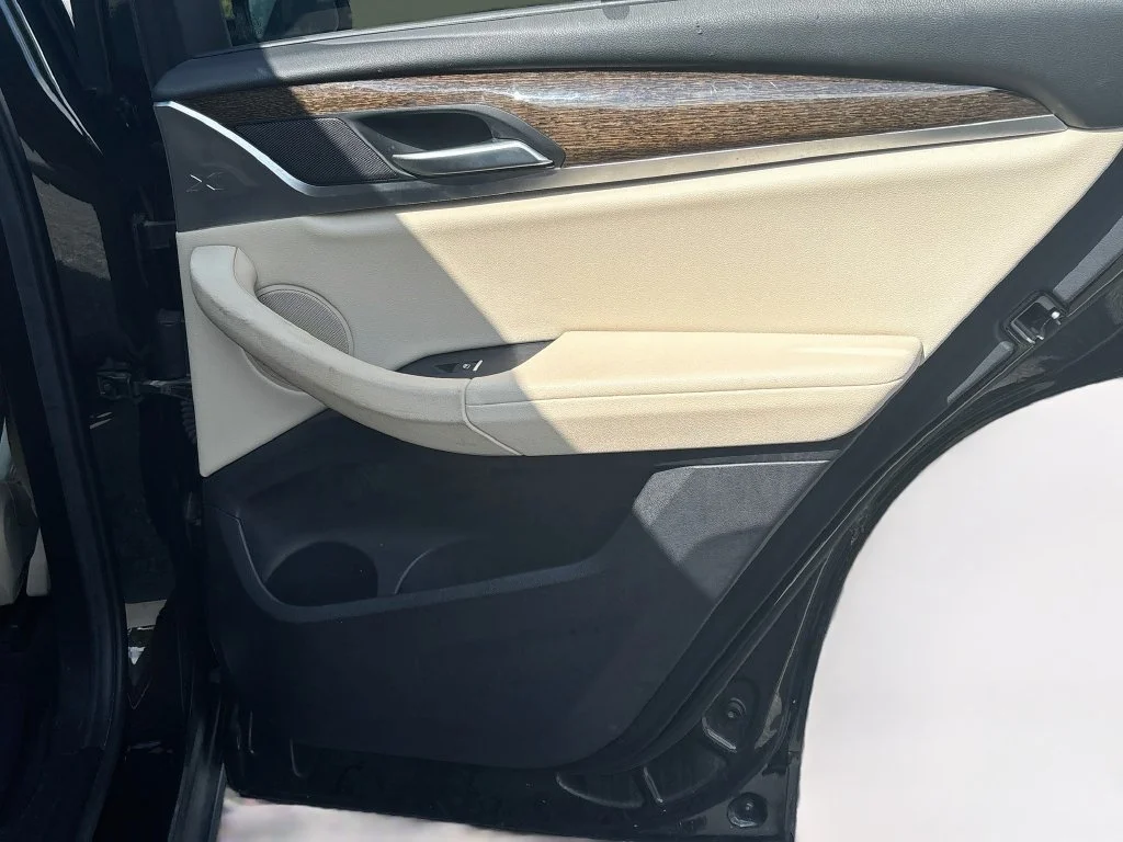 Used 2019 Green BMW sDrive30i image 19