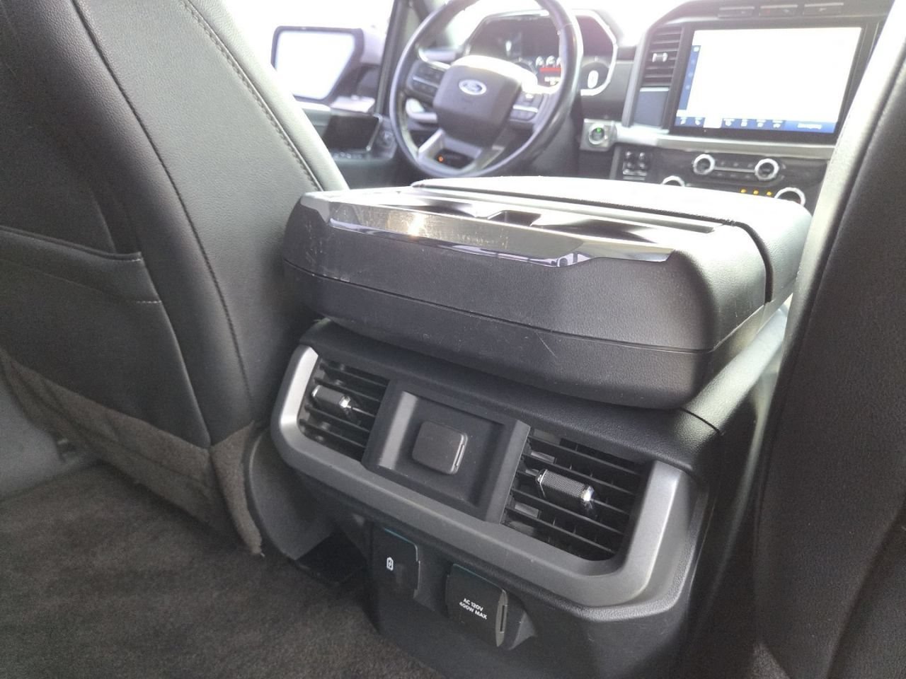 Used 2022 White Ford XL image 26