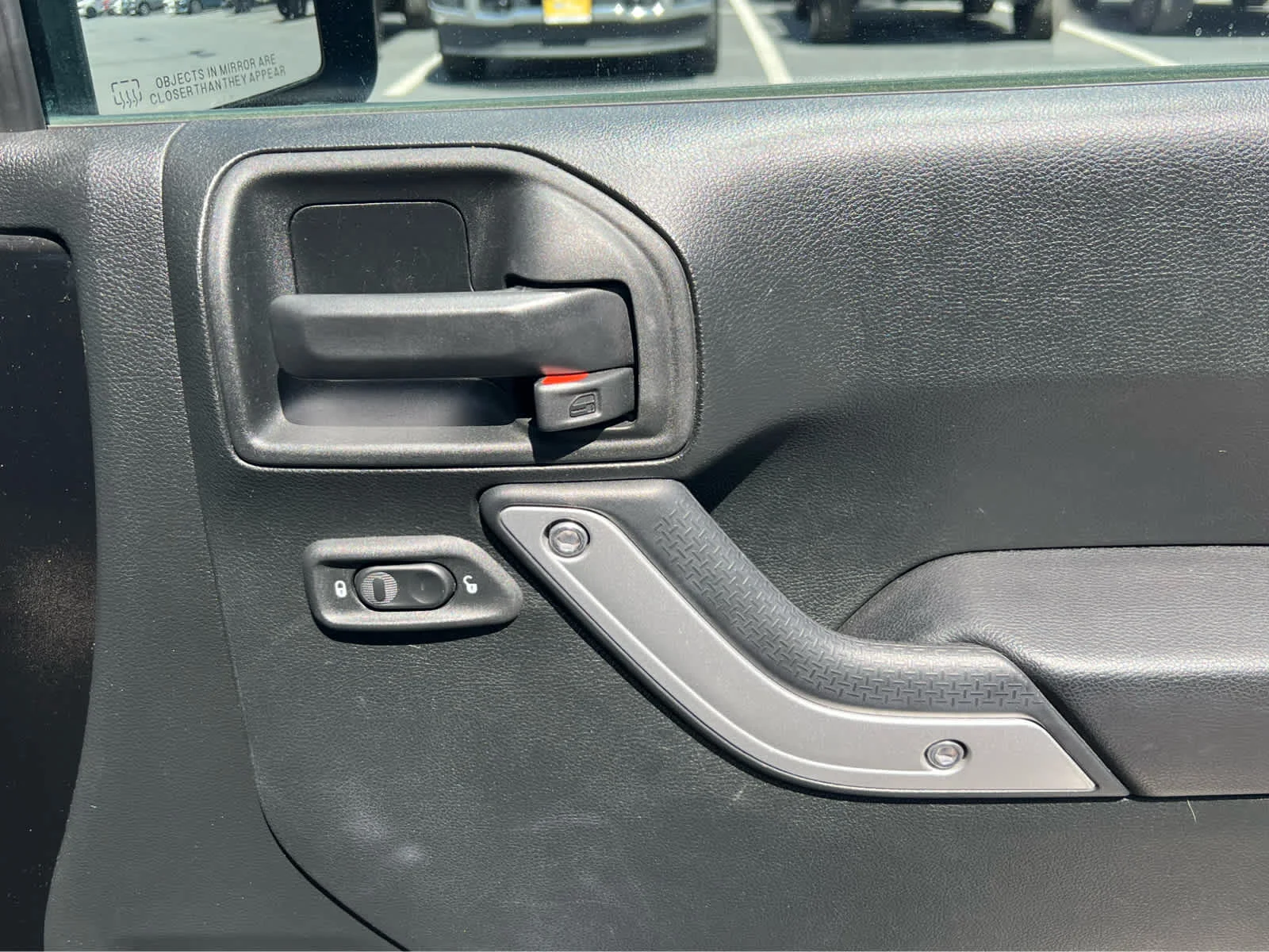 Certified Used 2018 Black Clearcoat Jeep Sahara image 19