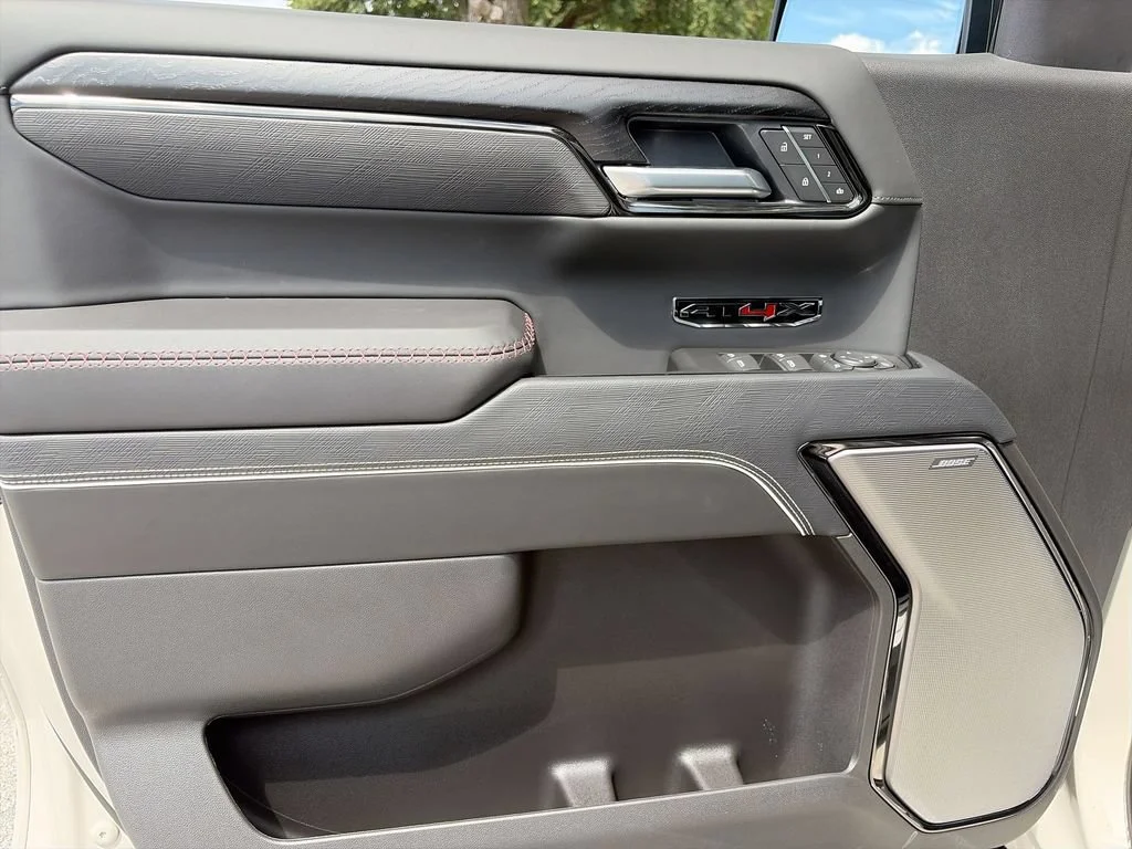 2026 GMC Sierra 1500 AT4X - Photo 31