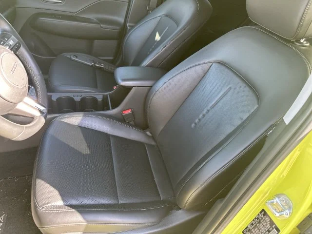 Used 2025 Yellow Hyundai Limited image 22