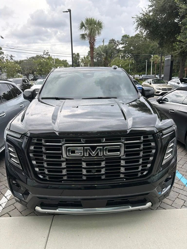 Used 2026 Black GMC Denali Ultimate image 2